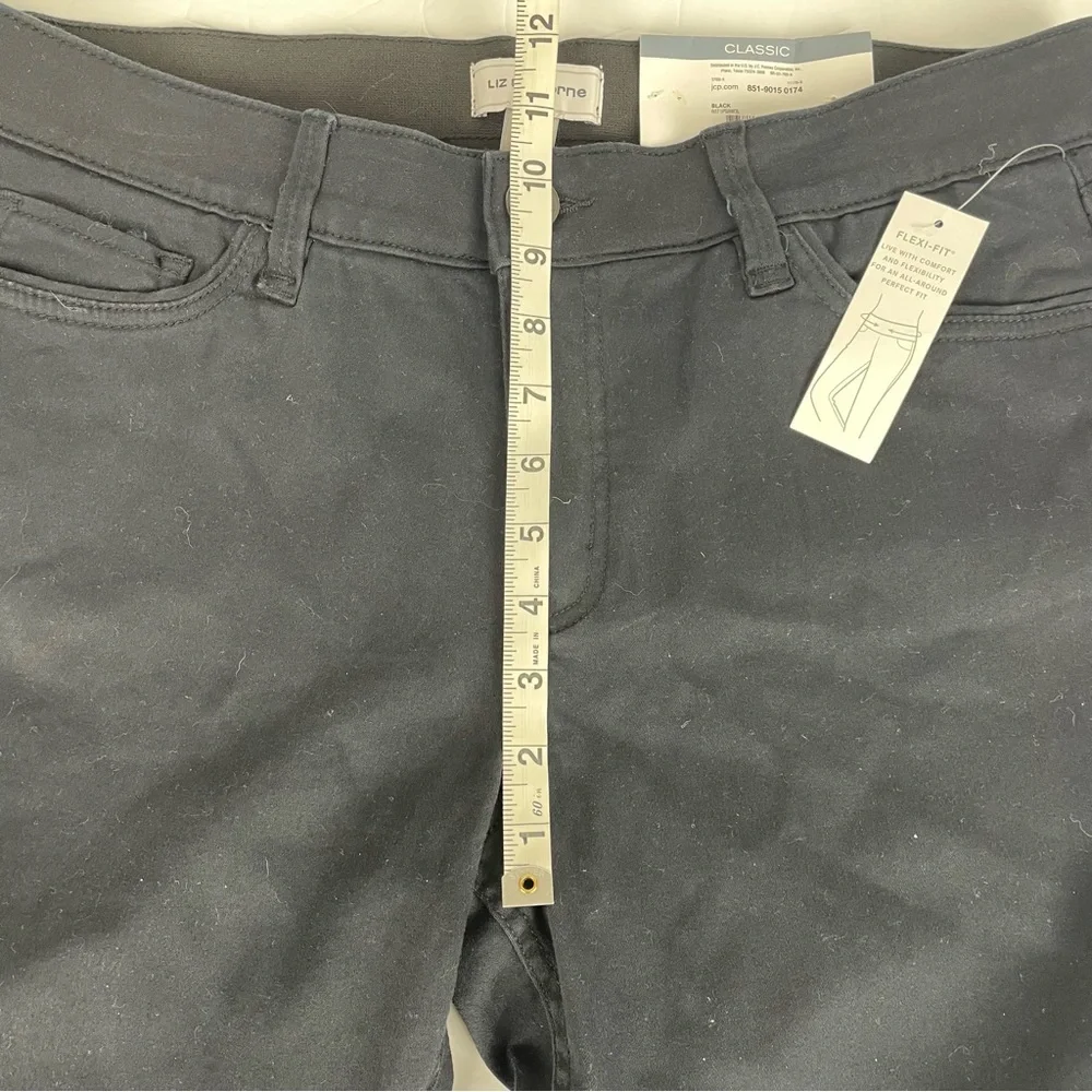 NWT‎ Liz Claiborne Black Classic Skinny Jeans Size 12 Flex Fit - Picture 13 of 14